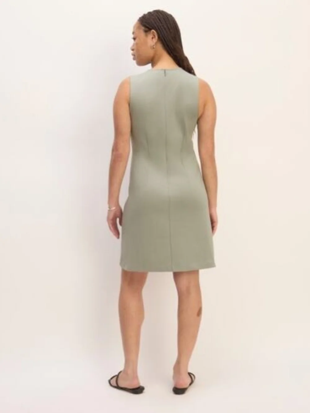 Everlane sleek sleeveless